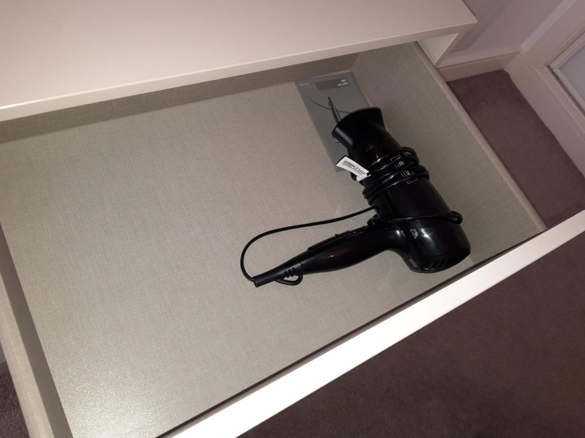 Kcs Broad Street Apartment เบอร์มิงแฮม ภายนอก รูปภาพ