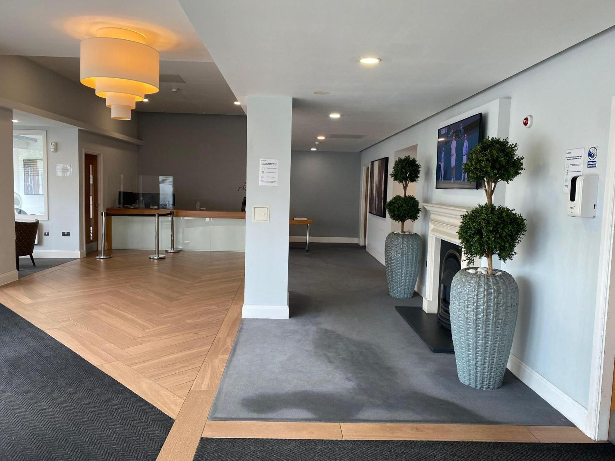 Kcs Broad Street Apartment เบอร์มิงแฮม ภายนอก รูปภาพ