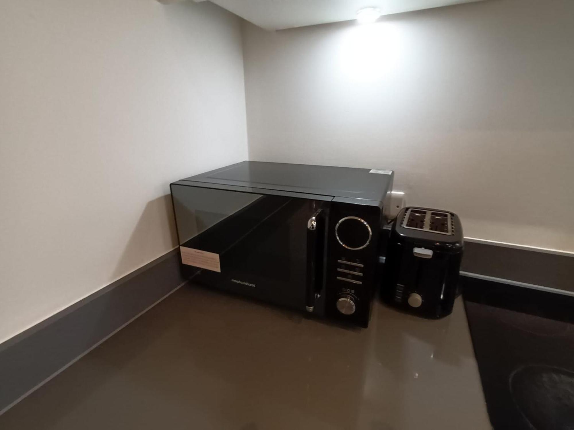 Kcs Broad Street Apartment เบอร์มิงแฮม ภายนอก รูปภาพ